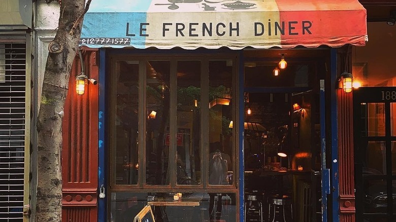 Blue, white and red shopfront of Le French Diner