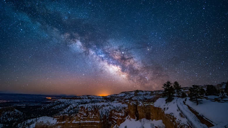 milky way over Bryce Canyon