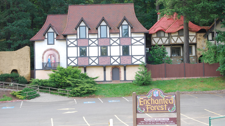 Enchanted Forest in Turner Oregon