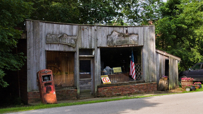 An abandoned antique store in Funk's Grove, Illinois