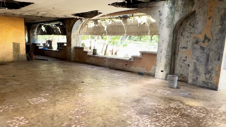 Sand Castle Hotel, Sosúa, Dominican Republic closed for good in 2003