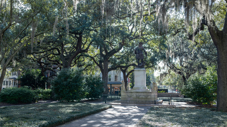 Chippewa Square where the Forrest Gump bench scene was filmed