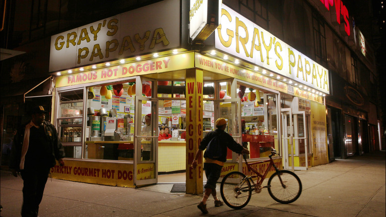 The facade of hot dog spot Gray's Papaya in NYC