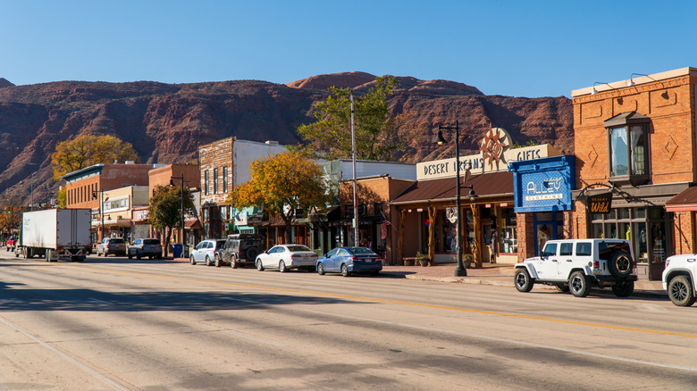 A downtown in a desert town in Utah