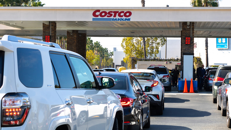 Costco gas stations, cars are in line in front of the gas pumps