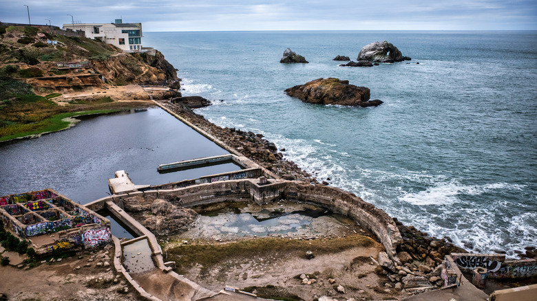 Ocean crashes into rocks at Sutro Baths ruins