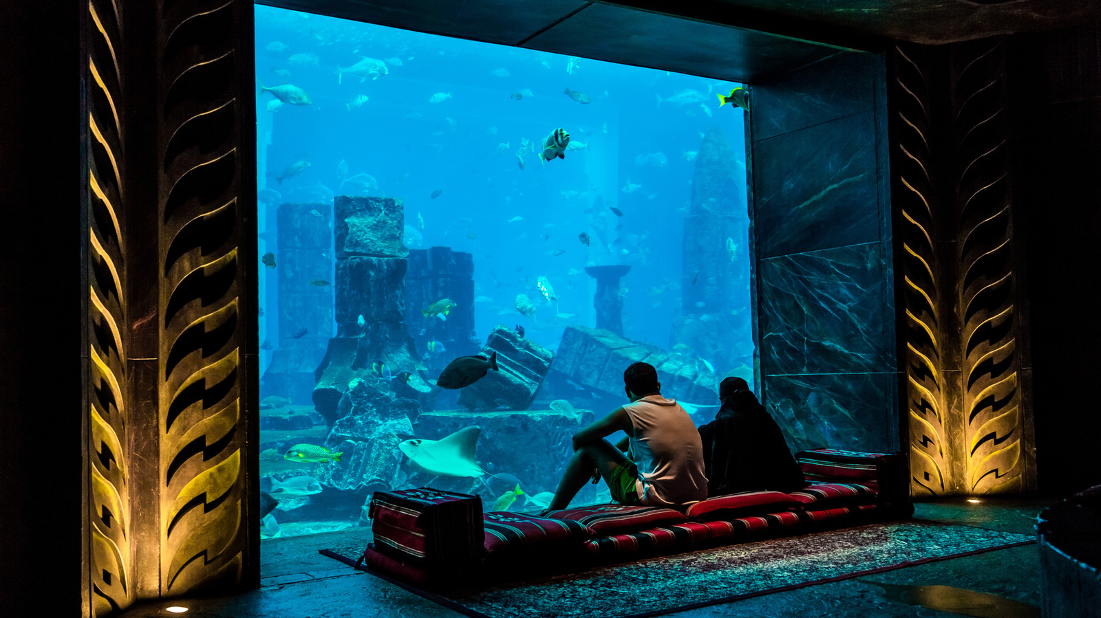 6 Jaw-Dropping Underwater Hotels Around The World