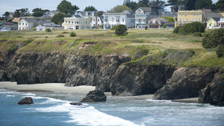 Mendocino siting atop its cliffs
