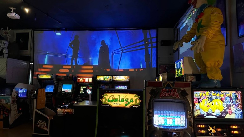 Arcade games and a giant movie screen at Jedi Alliance in Spokane