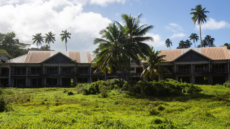 Abandoned Sheraton Resort Rarotonga