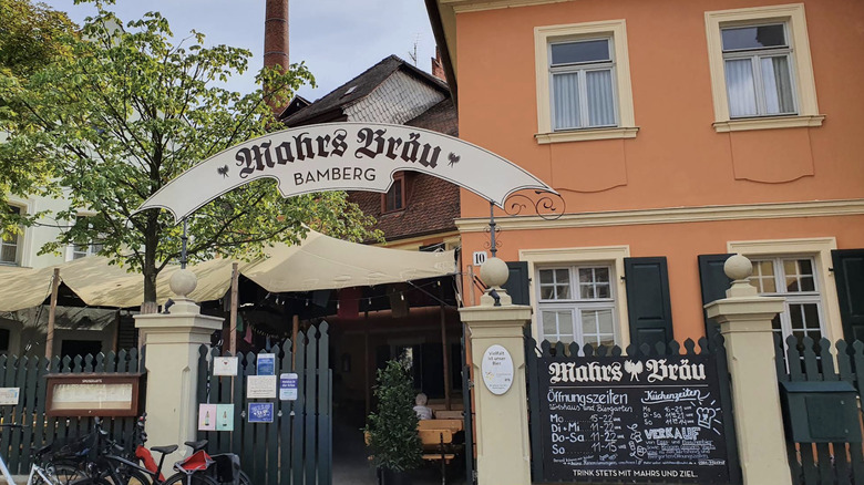 Exterior of Mahrs Bräu in Bamberg
