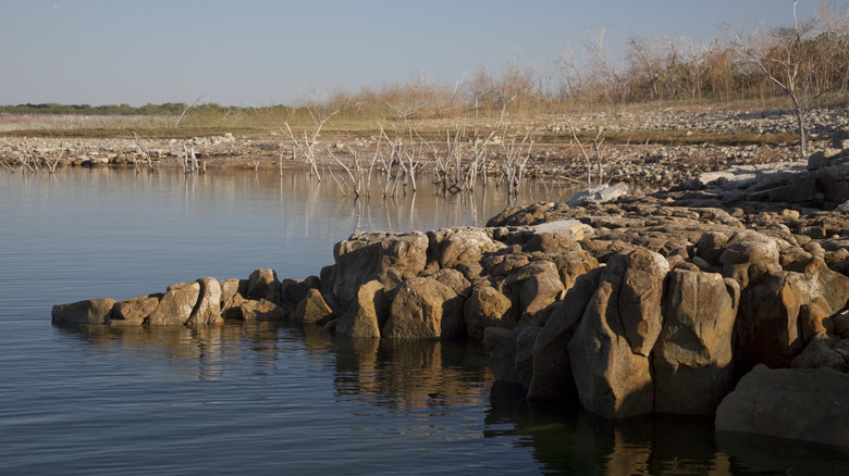 Expose rocks and low water at Falcon Lake in Texas