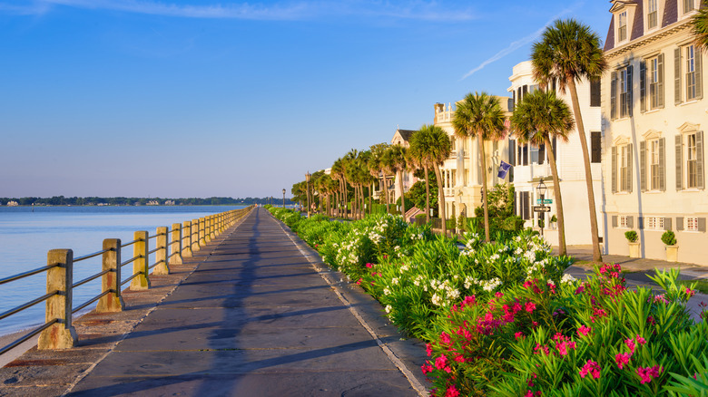 The mansions and water views in The Battery area of Charleston