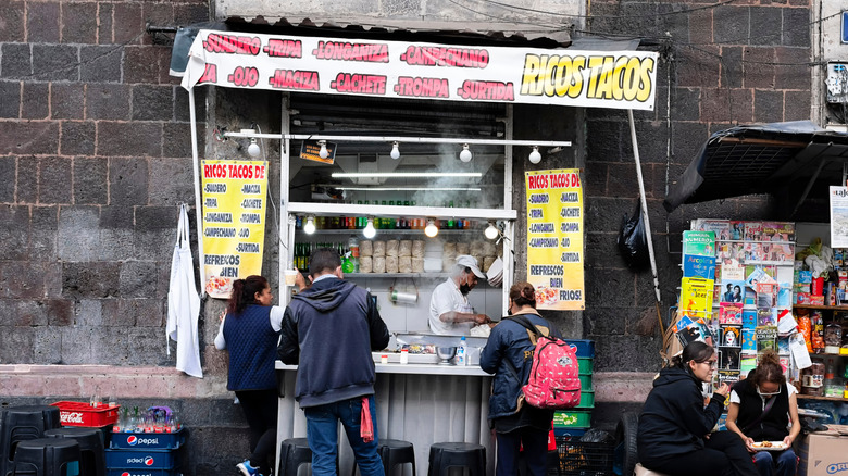 A taco stand in Mexico City