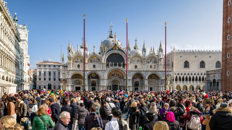 St Marks square in Venice with many tourists