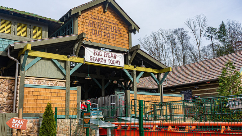 Entrance to the Big Bear Mountain roller coaster in the Dollywood theme park