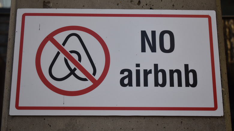 A 'No Airbnbs' sign in Vancouver, Canada