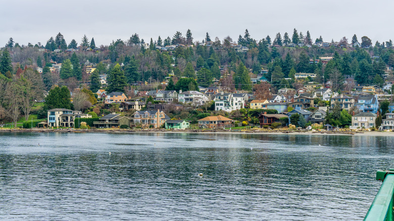 Homes along the shore of Vashon Island, Washington
