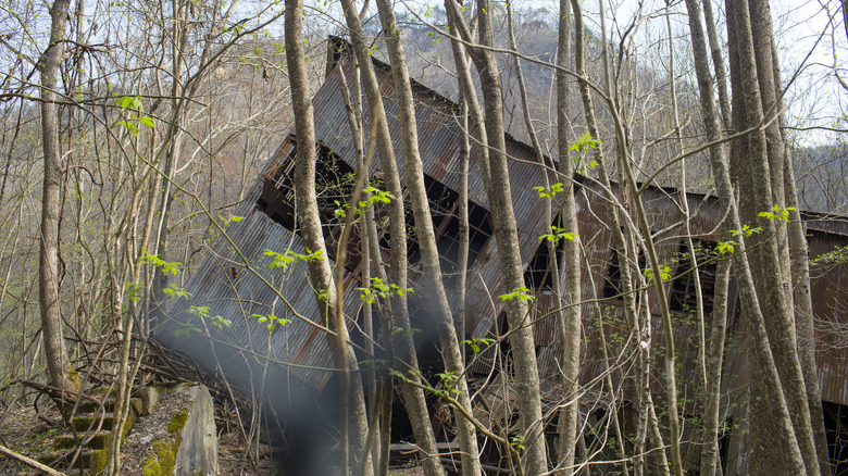 A leaning structure in Kaymoor, West Virginia
