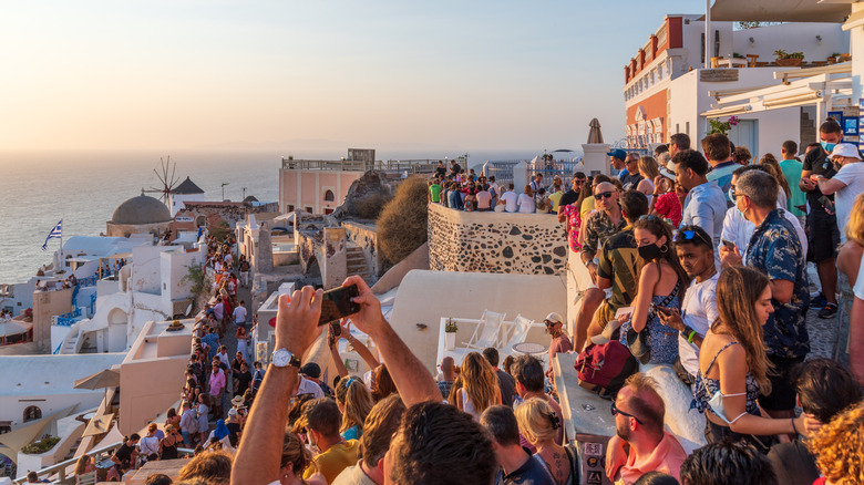 Busy Santoini viewpoint