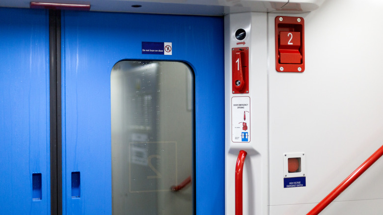 Emergency brake in a train car with instructions for use