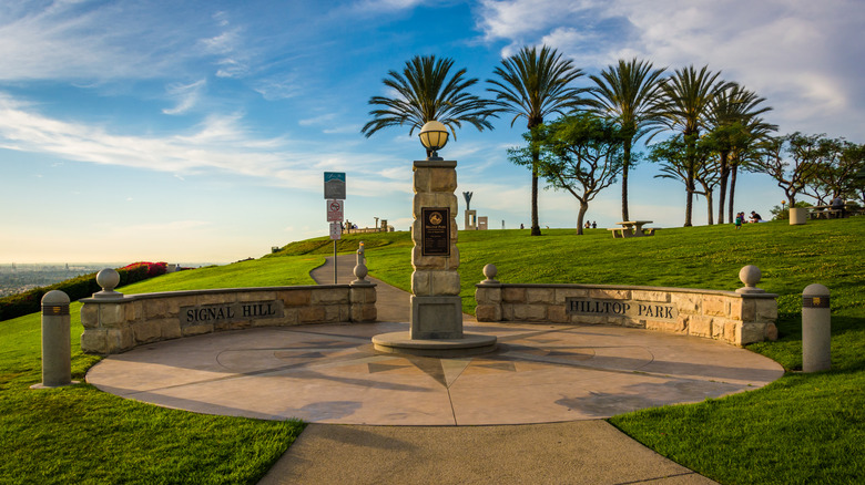 Entrance to Hilltop Park in Signal Hill, California