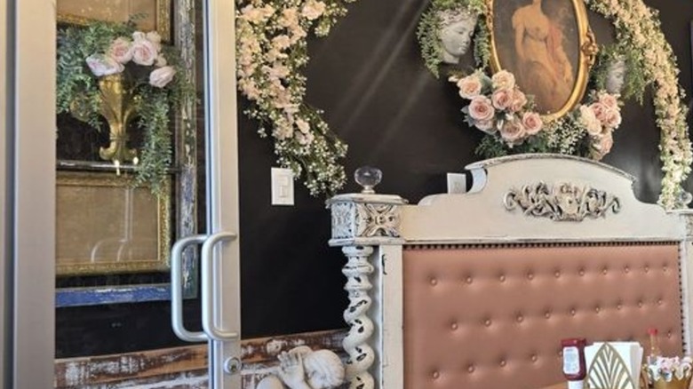 Interior shot of Mother's Cafe in Signal Hill, California