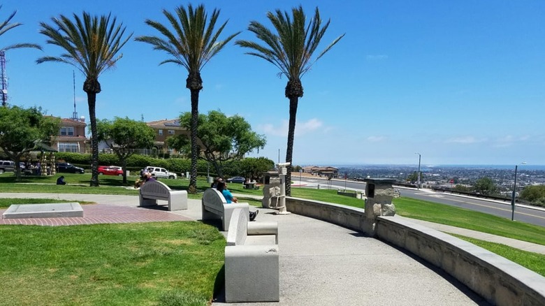 Benches to enjoy the view at Hilltop Park in Signal Hill, California