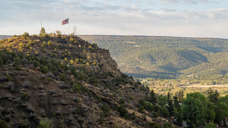 High angle mountain view of Raton, New Mexico