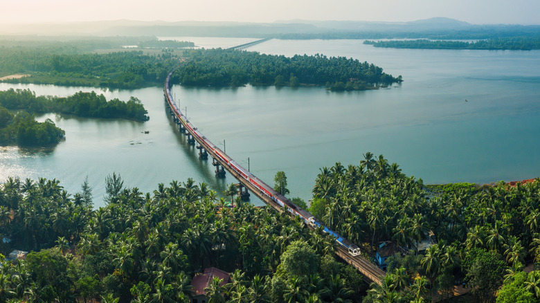 A train crossing Honnavar Bridge in India
