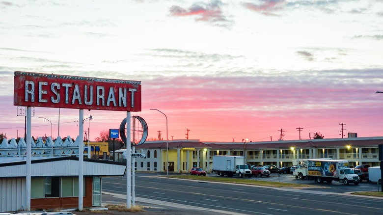 A street in Santa Rosa, New Mexico