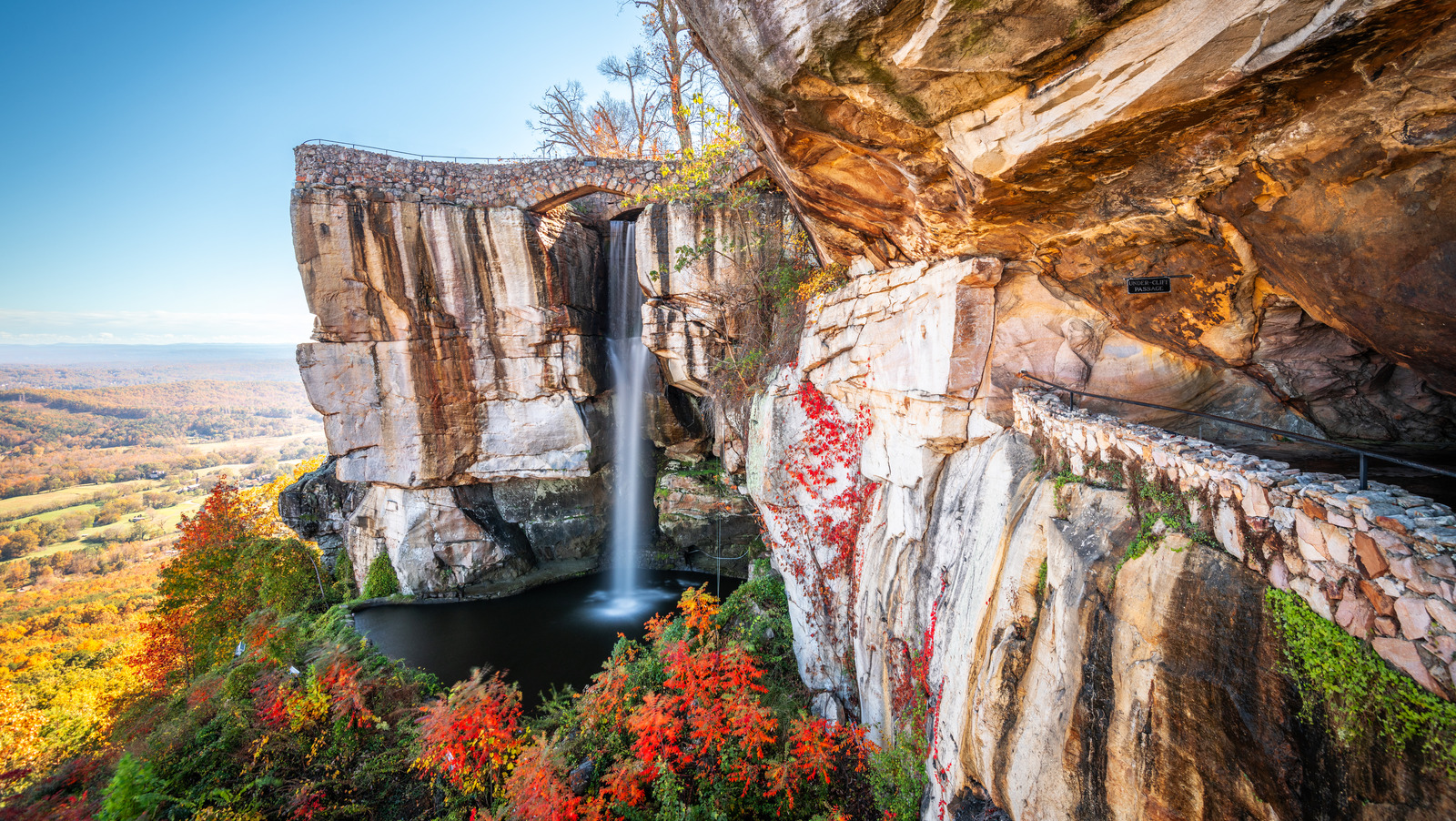 A Fairytale-Looking Rock Trail Boasts One Of Georgia's Most Visited ...