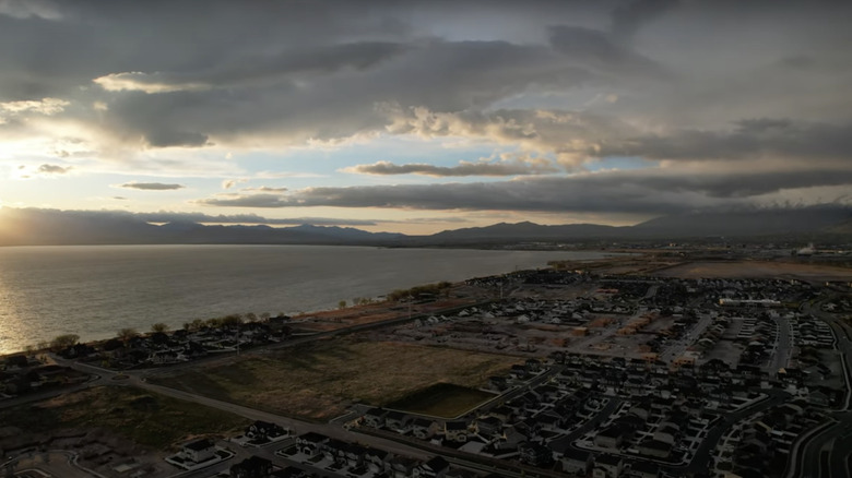 Vineyard, UT, on Utah Lake
