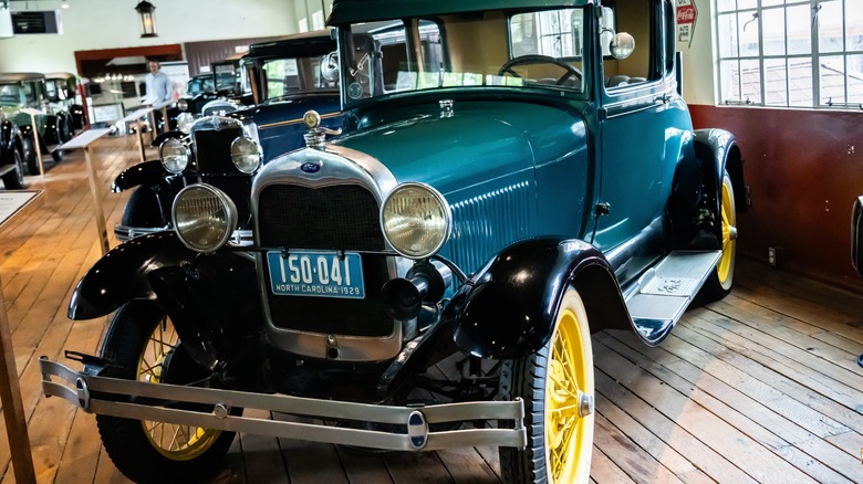 Vintage automobiles in Grovewood museum