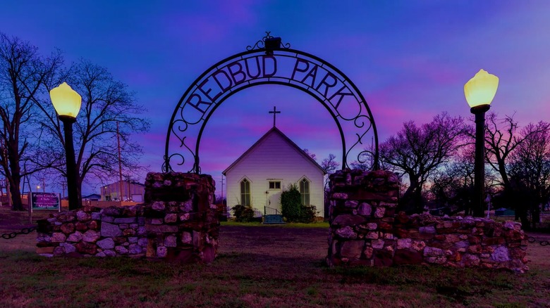 Redbud Park, Marlow, at night