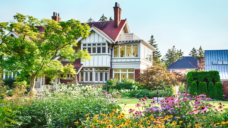 Quaint Victorian architecture of Niagara-on-the-Lake, Canada