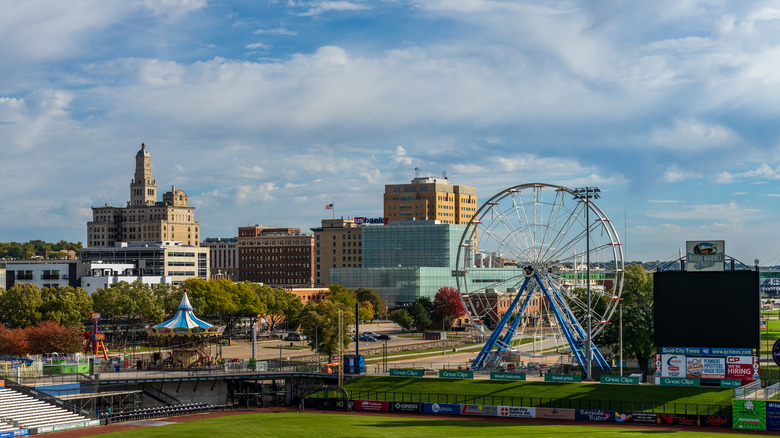 Ferris wheel and buildings in Davenport, Iowa