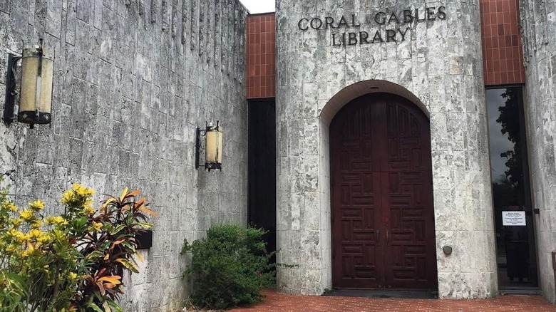 The entrance courtyard at the Coral Gables Library in Miami, Florida