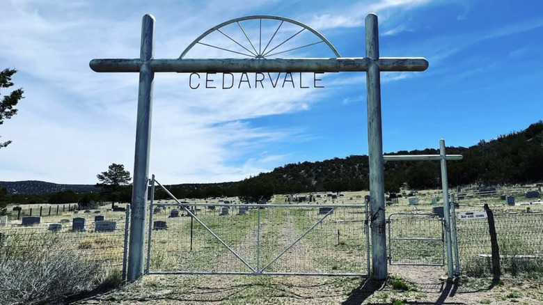 Gate to the Cedarvale cemetery