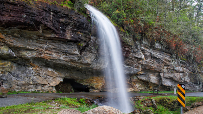 Bridal Veil Falls off Moonshiner 28 in North Carolina