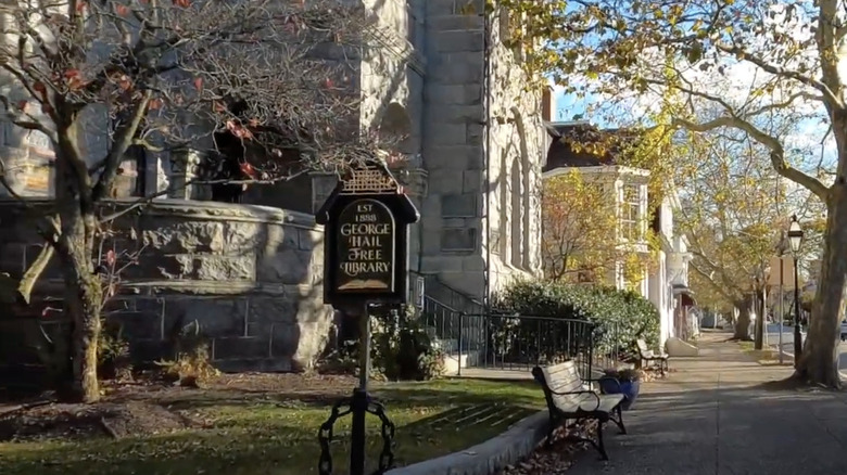 George Hail Free Library