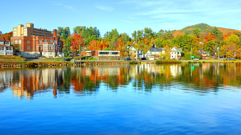 Houses on Saranac Lake in upper New York