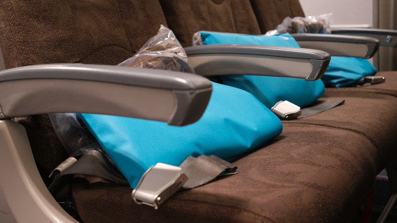 Airplane blankets and pillows