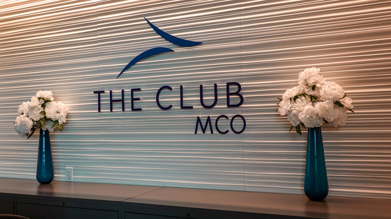 Club MCO signage at Orlando International Airport