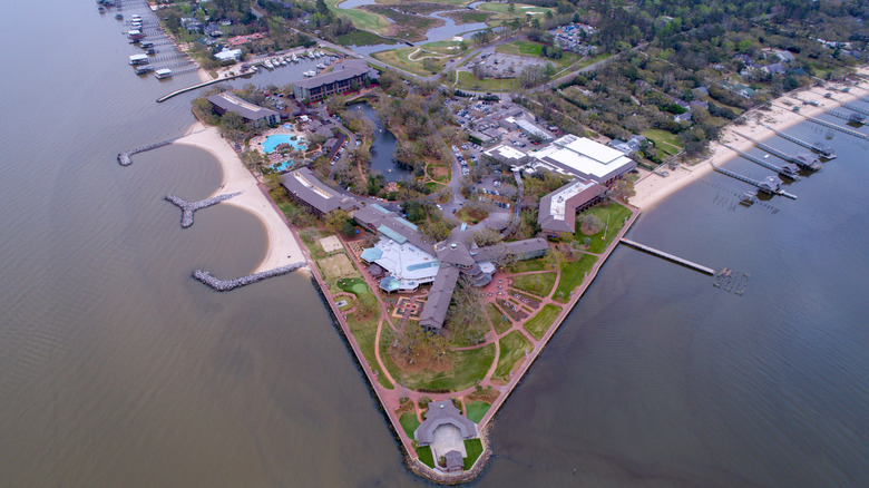 Grand Hotel and Clear Point Waterfront