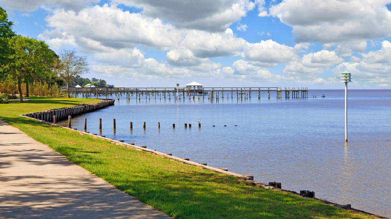 Bayfront walkway along Mobile Bay in Point Clear, AL