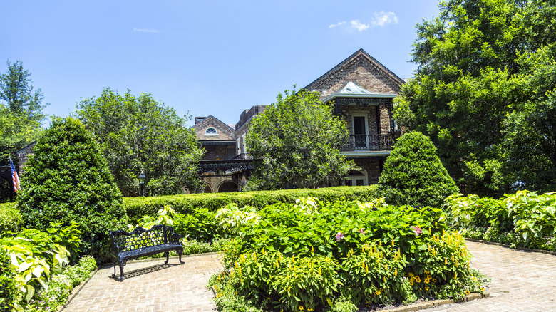 Exterior view of the mansion at Bellingrath Gardens