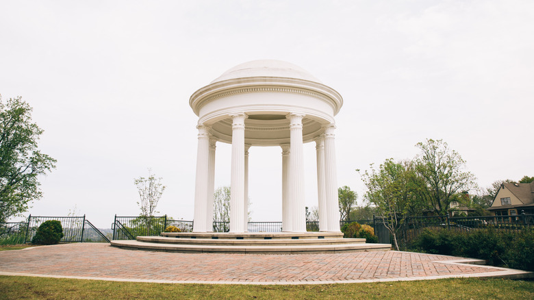 The historic Sibyl Temple at the northern entrance to Vestavia Hills