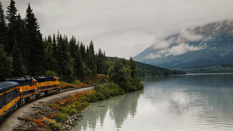 Alaska Railroad train between Talkeetna and Denali