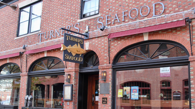 Exterior of Turner's Seafood